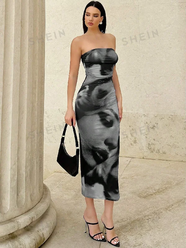 Peplum - hemmed sexy dresses for a retro touchEssnce Women's Retro Portrait Printed Bodycon Dress