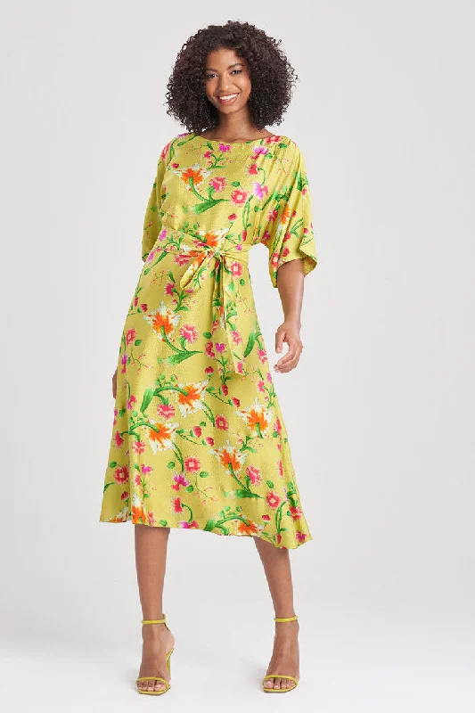 High - necked sexy dresses with a low - back detailChikayo-Obi Silk Boatneck Dress