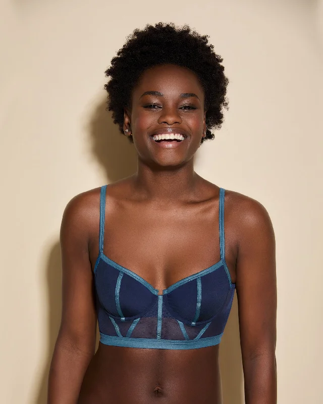 Women's balconette bras with lace trimBalconette Longline Bügel-Bra