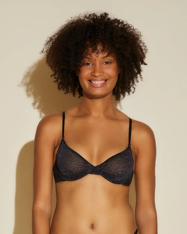 Women's black bras for a classic lookReggiseno Con Coppe Preformate