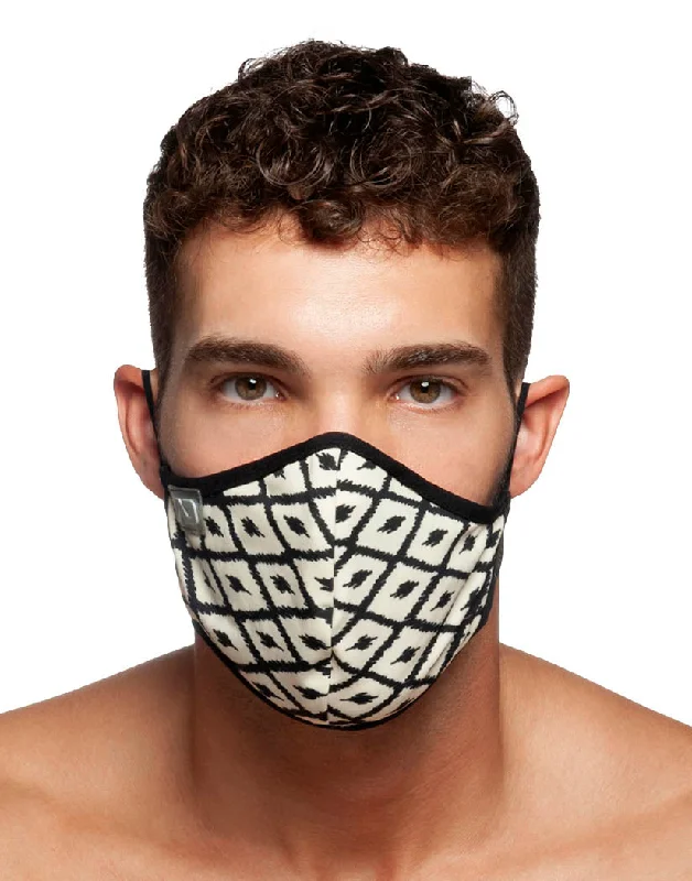Bra with a half - cup design for a sexy and minimalist look​ Addicted Rhombus Mask AC116