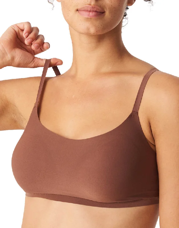 Wireless bras for ultimate comfort and freedom​ Chantelle Soft Stretch Scoop Bralette 16A2