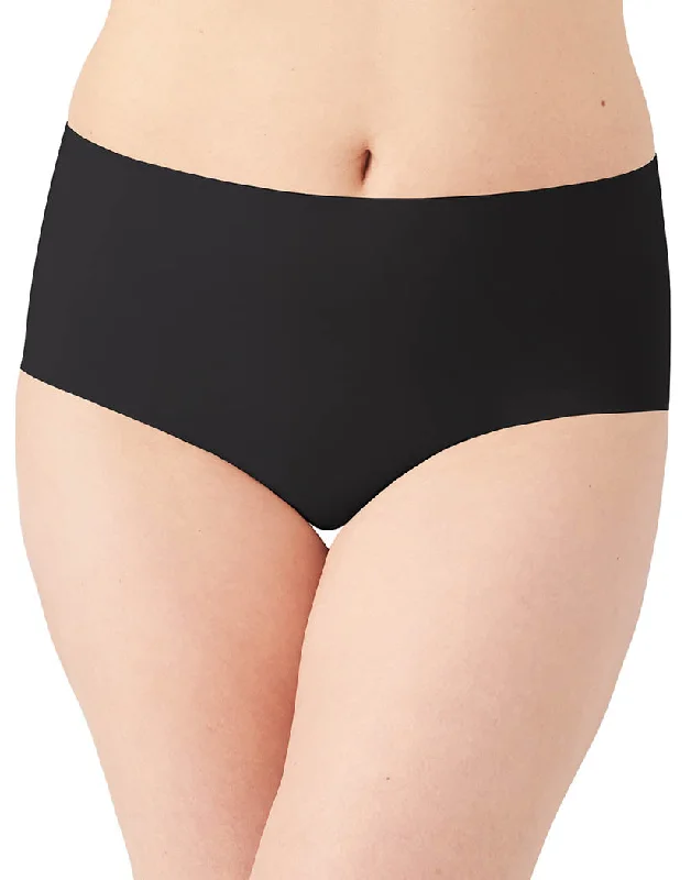 Bra with a bandeau style for a strapless and sleek look​ Wacoal Perfectly Placed Brief 875355
