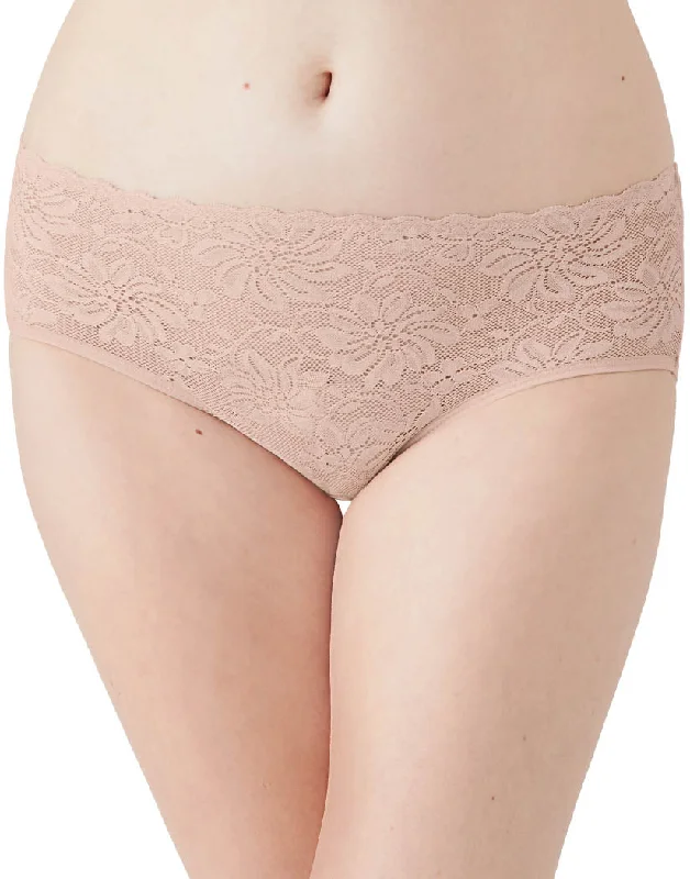 Bra with a cross - back strap design for a trendy look​ Wacoal Soft Sense Hipster 845334